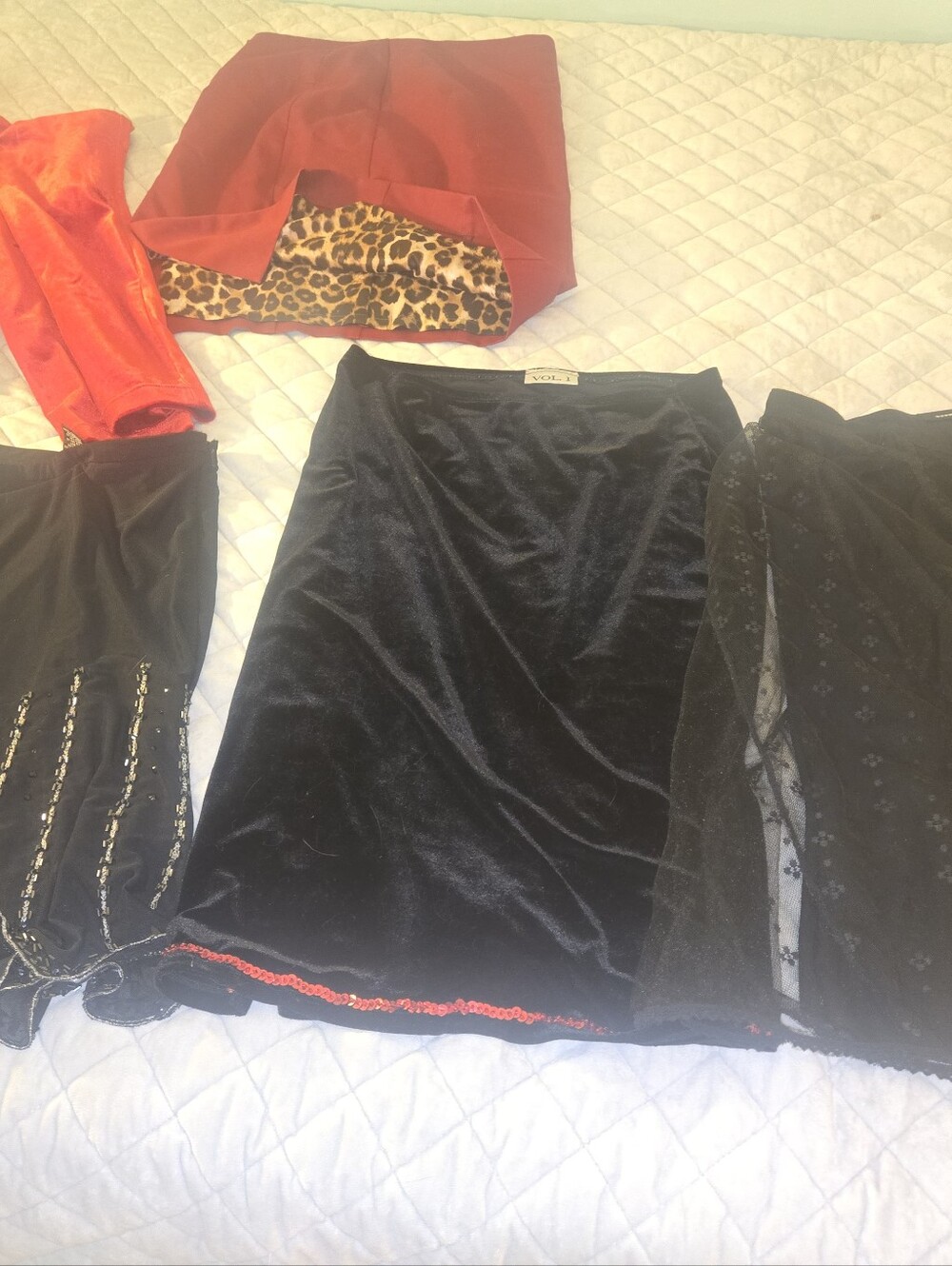 Bundle of fun party skirts & Velvet leggings